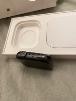 Apple Watch SE 44mm - 5