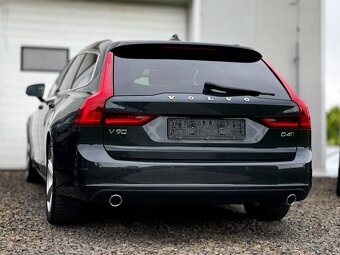 Volvo V90 D4,Momentum,4x4, A/T - 5