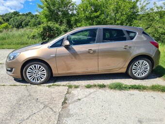 Opel Astra 11/2013 1,4 Turbo benzín 120k 2. majiteľ SR - 5