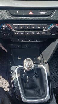 Kia ceed sw Gold T-GDI 117.5kw r. 2021 - 5