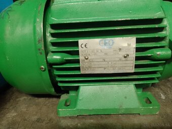 Predám 3,7kw elektromotor. - 5