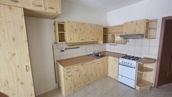 Predám kuchynskú linku - 5