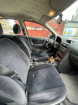 Opel Astra 1.6 16V - 5