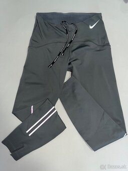 Športové legíny Nike - 5
