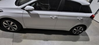 Hyundai i20 Active 1.4 CRDi Style - 5