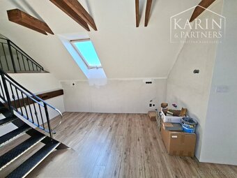 V centre B. Štiavnice pripravujeme na predaj podkrovné byty - 5