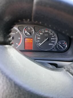 Peugeot 407 sw - 5