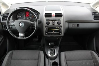 Volkswagen Touran 2.0 TDI DSG - 5