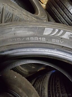 235/45r18 - 5