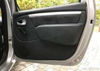 Dacia Logan 1.6 16V benzín manuál 64 kw - 5