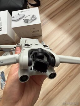 Predám DJI Mini 3 Pro + Fly more kit - 5