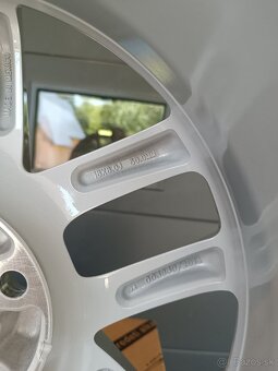 Jeep Grand Cherokee R18 - 5