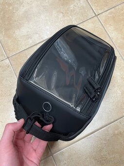 Nový tankvak SW-MOTECH ION ONE - 5