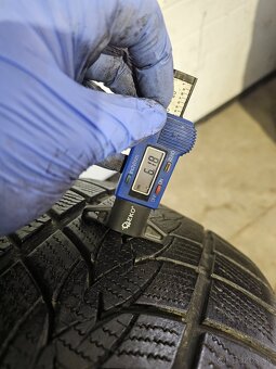 Zimné Pneu Imperial SnowDragon 255/50 R20 - 5