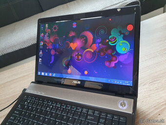 Asus N61D 16" - 5