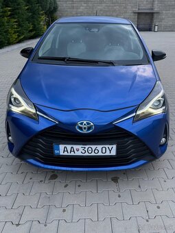 Toyota yaris IV 1,5hybrid 101hp lift 15.110km zaruka 1rok - 5