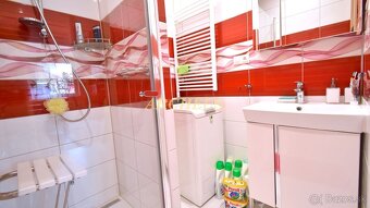 3D / EXKLUZÍVNE / 2 IZBOVÝ BYT, NIŽNÁ BRÁNA, KEŽMAROK, 52m2 - 5