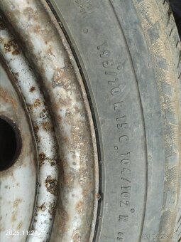 Predám zimné  kolesa 195/70 r15 C - 5