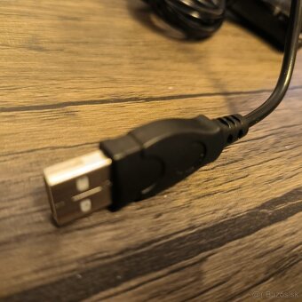 USB hub Axago hue-X3B Trinity čierny - 5