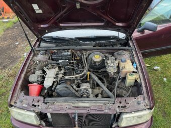 Audi 80 (B4), 2.0 E, 85kW, 1993, Červená metaliza - 5