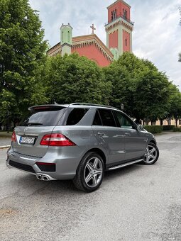 Mercedes ML 63 AMG V8 Biturbo • 386 kW/525 koní • TOP STAV • - 5