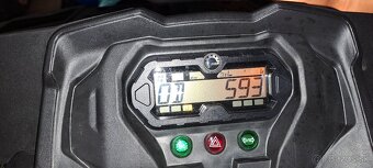 Predám CAN-AM OUTLANDER MAX 570/650 - 5