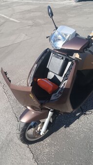 Peugeot Vivacity 125/150 - 5