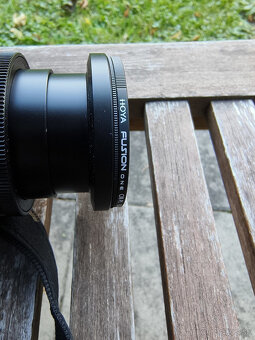 Predám Panasonic Lumix S9 a objektív 18-40 - 5