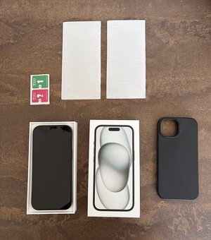 iphone 15, 256 GB, čierny - 5