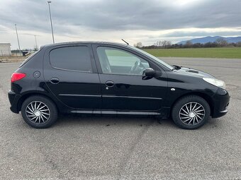 Peugeot 206+ - 5