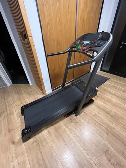 Bežecký pás s elektrickým sklonom - 5