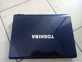Toshiba satellite U300-154 - 5