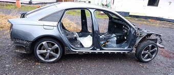 Zadný kufor Audi A6 c7 Farba: LY9B - 5