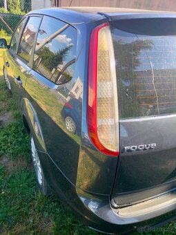 Predám náhradné diely na Ford FOCUS combi rok výroby 2009 - 5
