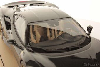 Ferrari F8 Tributo | MR Collection 1/18 - 5