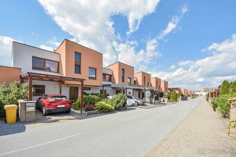5 IZB RODINNÝ DOM S KRBOM a GARÁŽOU, BAZOVÁ ul. KOŠICE - 5