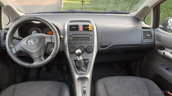 Toyota Auris 1.33 VVTi, Nová STK + EK - 5