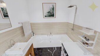 Na predaj mimoriadne zachovalý 2 izbový byt s loggiou v Luče - 5