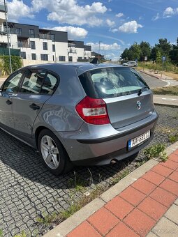 BMW 118i - 5