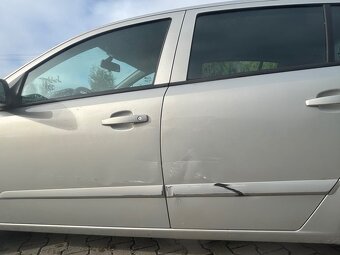Predám Opel Astra - 5