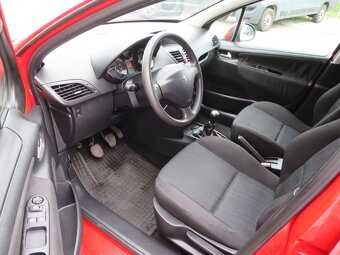PEUGEOT 207 SW 1.4 i - 5