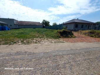 Predám pozemok v obci Žitavce 500m2. - 5