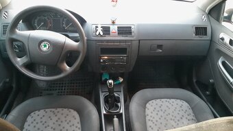 Škoda Fábia - 5