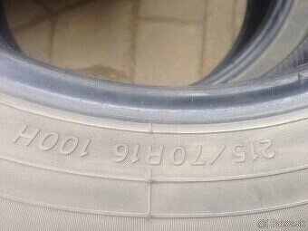 Predám celoročne pneumatiky 215/60R16 6mm - 5