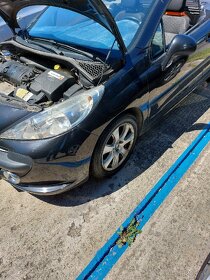 Peugeot 207 CC - 5