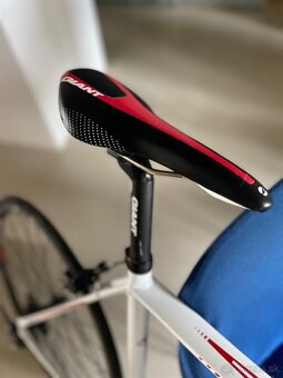 Predám Giant DEFY - 5