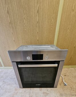 Rúra a mikrovlnka zn Bosch  stavanáe - 5