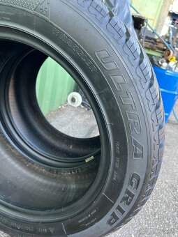 Zimné pneumatiky Goodyear 255/55R18 - 5