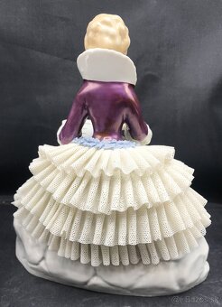 Grafenthal, dáma s krinolínou, Nemecko - 5