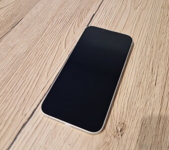 iPhone 13 256gb v bielej farbe - 5